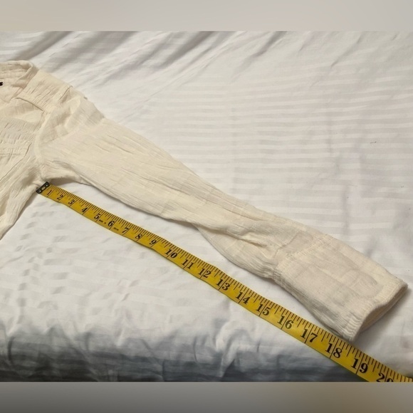 Free People Cream Pearlized Button Up Shirt Front Pockets Size Small - Picture 8 of 12